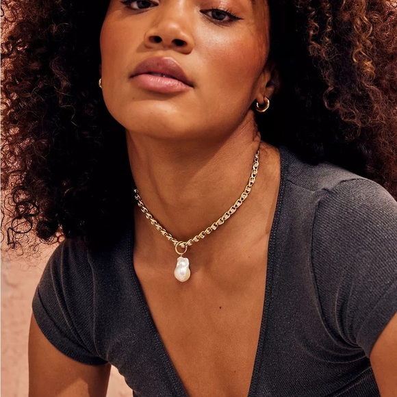 Wald Berlin Le Chic Necklace NEW - Picture 2 of 13